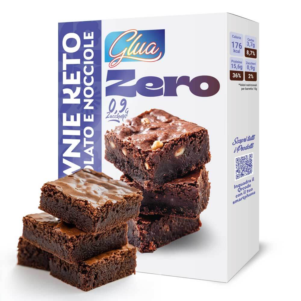 Colazione chetogenica per una dieta chetogenica con il brownie keto al cioccolato di Glua